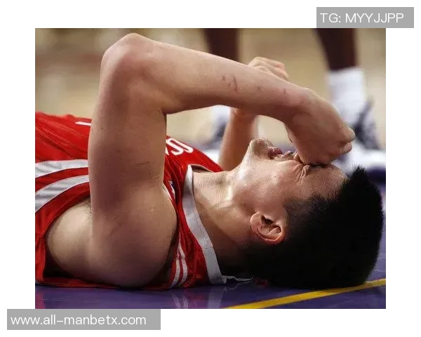 埃迪脚踝受伤引发关注大中锋纷纷选择休息治疗以防重蹈姚明覆辙